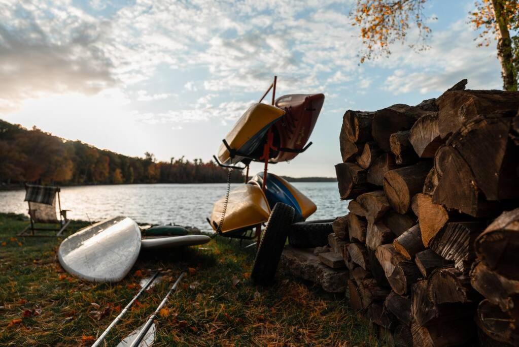 Big Blue Lake Cottages, Llc - Cottage #5 Holton Eksteriør billede