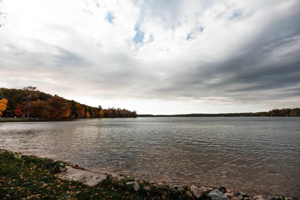 Big Blue Lake Cottages, Llc - Cottage #5 Holton Eksteriør billede