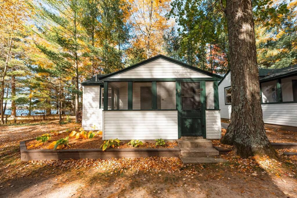 Big Blue Lake Cottages, Llc - Cottage #5 Holton Eksteriør billede