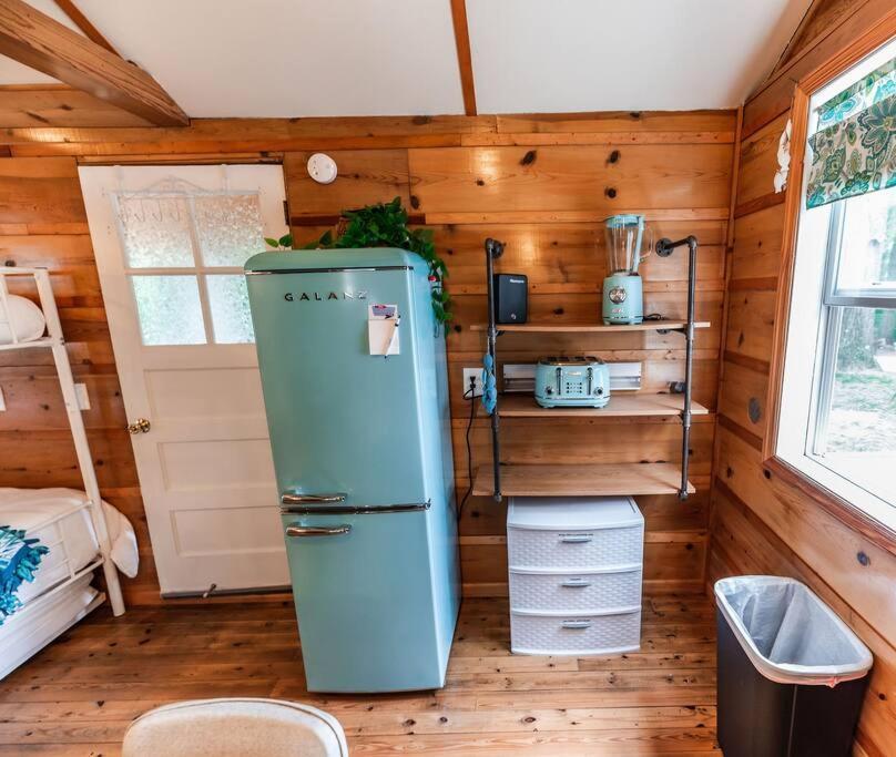 Big Blue Lake Cottages, Llc - Cottage #5 Holton Eksteriør billede
